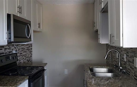 4th image of 1403 Ascent Trl NW
