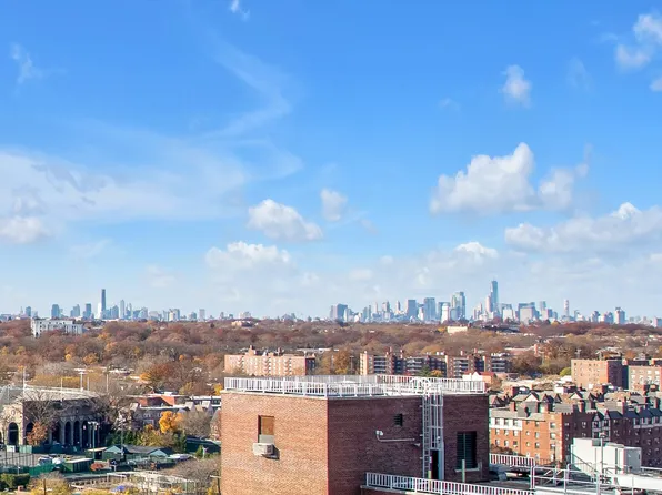 107-40 Queens Boulevard image 2 of 20