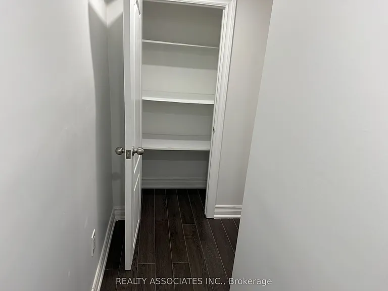 29 Bald Eagle Ave — Photo 11