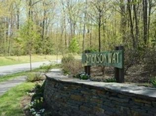 71 Emerson Way, Northampton, MA 01062