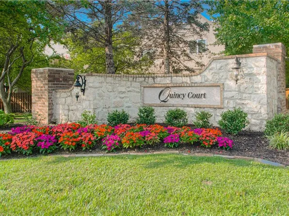 14335 Russell St #Np, Overland Park, KS 66223