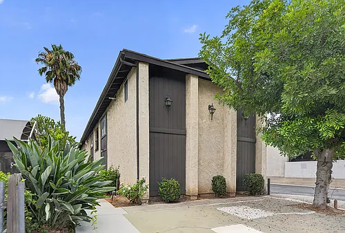 4533 Ellis Ln #B Photo 1 4533 Ellis Ln #B Photo 1