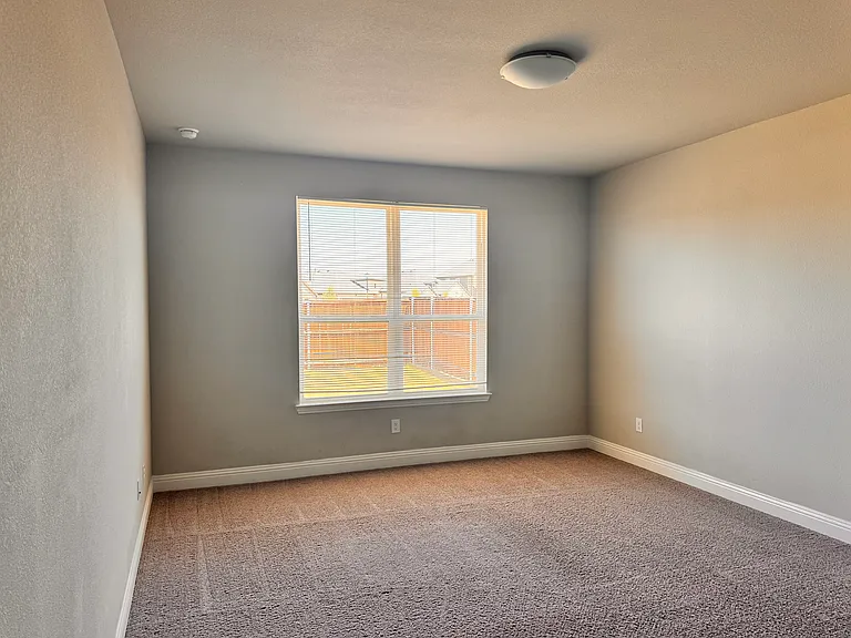 804 Sicily Blvd — Photo 21