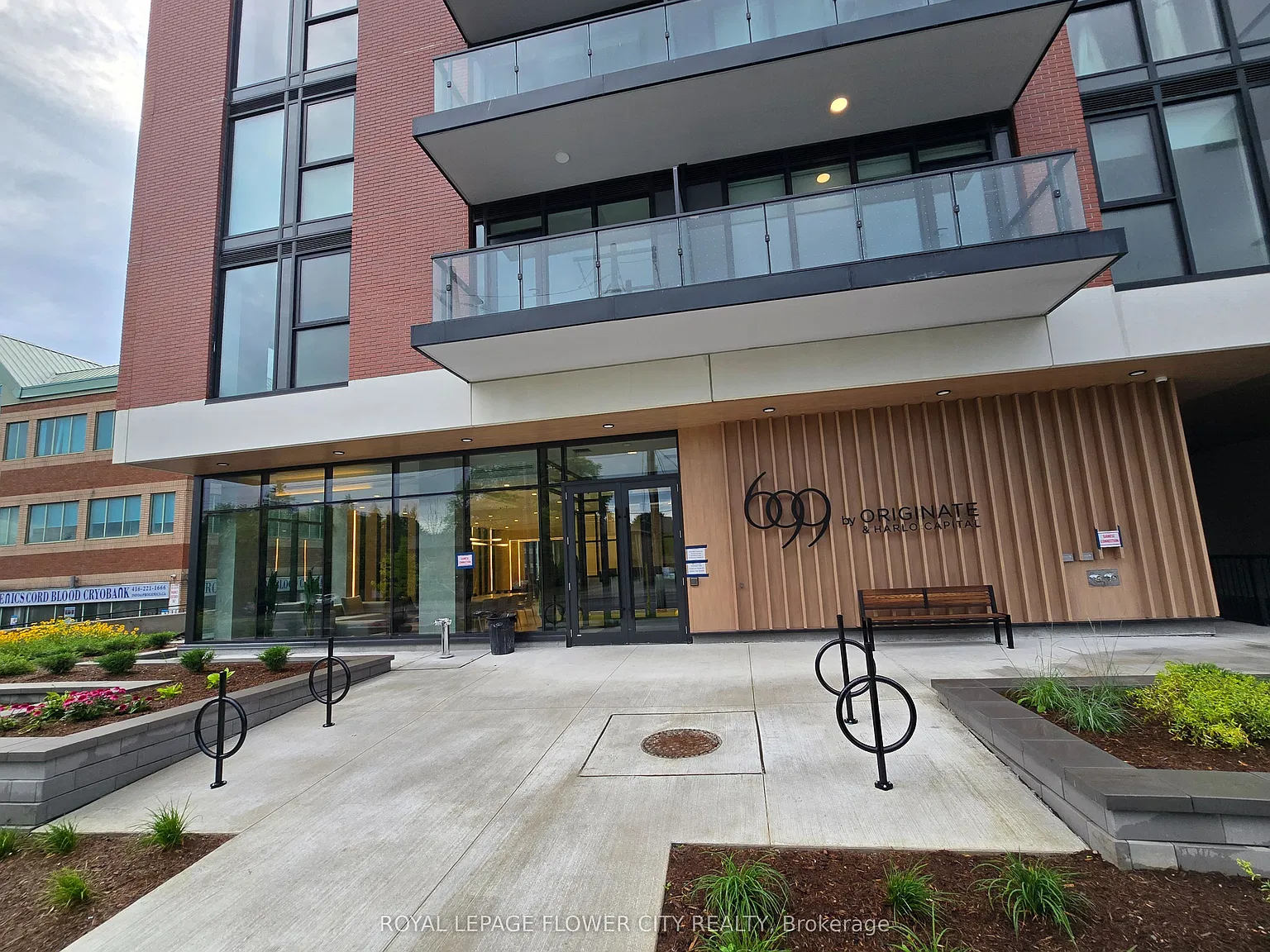 1 bed, $2,100 — Photo 2