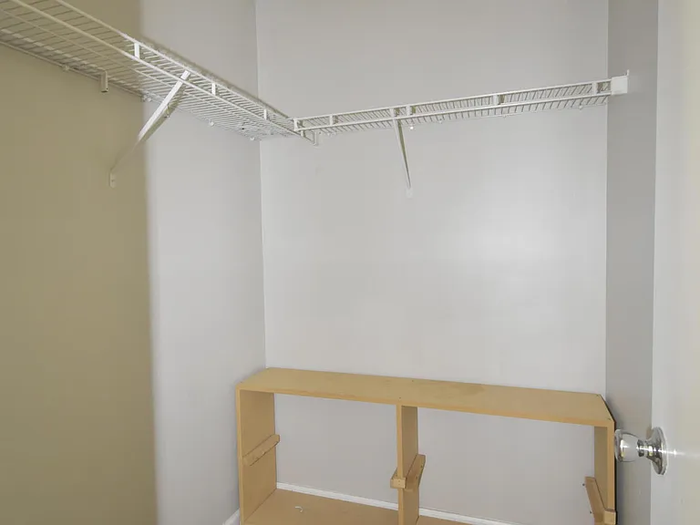 309 Kenilworth Pl — Photo 20
