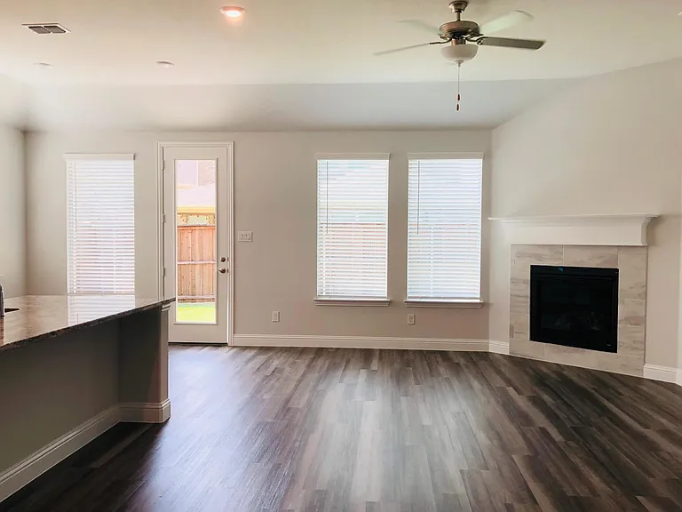 2470 Canary Grass Ln — Photo 10