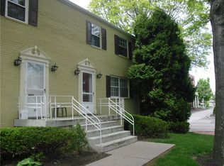 89 Chapel Dr, Pittsburgh, PA 15237
