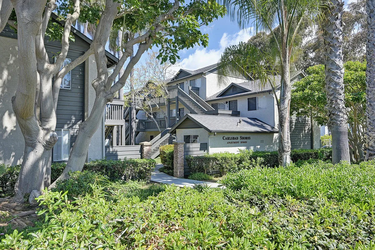 Building Photo - Elan Carlsbad Shores