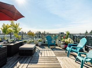 9350 University High St #306, Burnaby, BC V5A 0B6