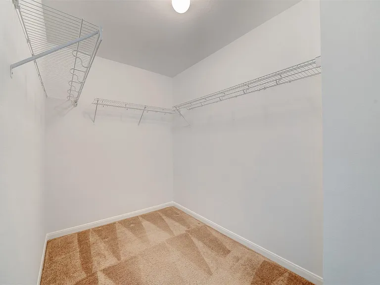 3211 Legends Hill Ct — Photo 21