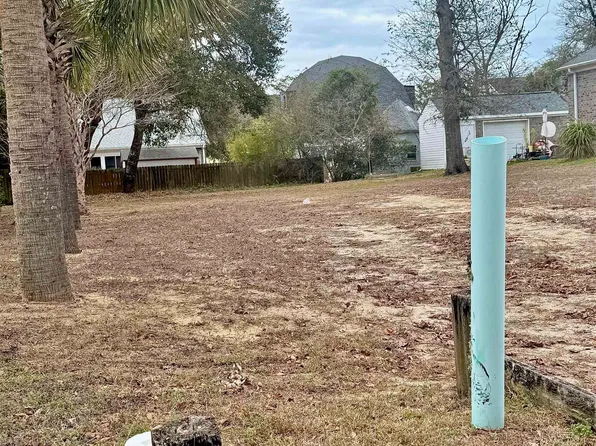 502 E 3rd Ave. S, North Myrtle Beach, SC 29582