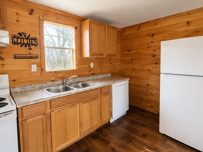 153 Red Bud Trl — Photo 9