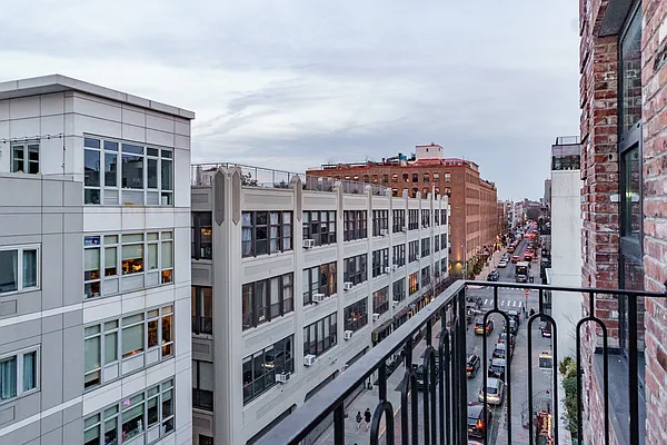 Rented by MySpaceNYC | media 84