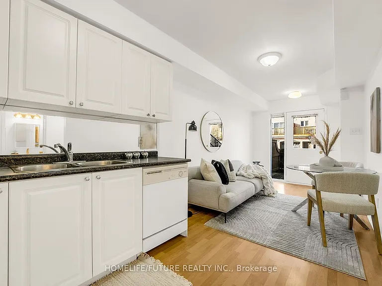 4975 Southampton Dr #276 — Photo 9