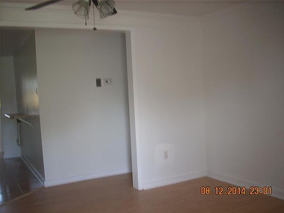 2nd image of 4968-70 Lonely Oak Dr