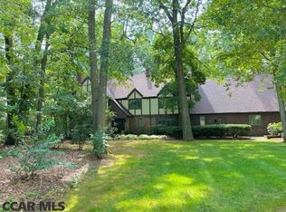 118 Cherry Ridge Rd, State College, PA 16803