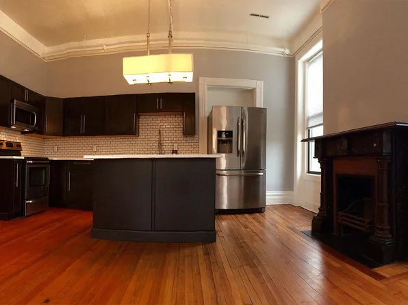 5 State St APT 3, Troy, NY 12180