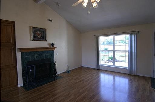 2nd image of 217 Pine Meadow Dr