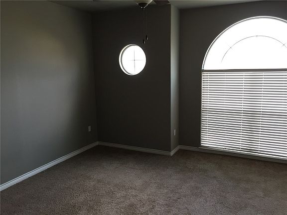 5th image of 12213 Chelsea Glen Pl
