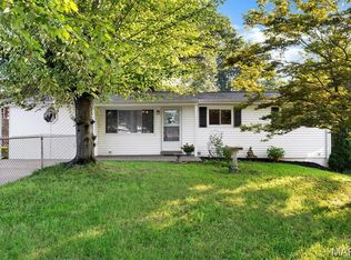 1757 Engle Dr, Arnold, MO 63010