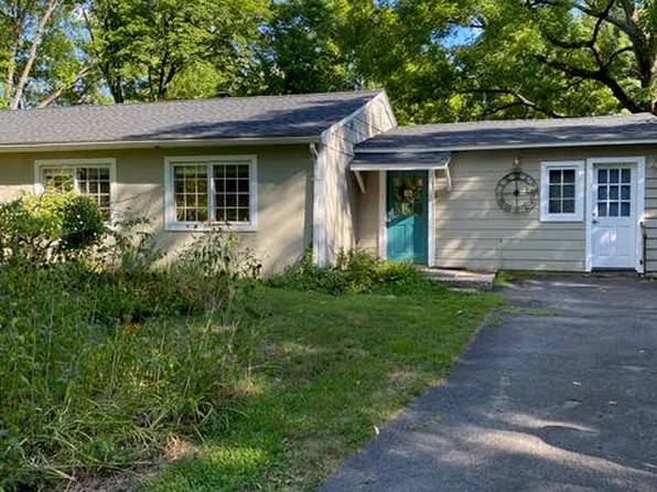 (undisclosed Address), Stone Ridge, NY 12484