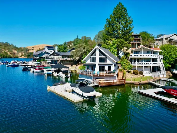 466 Thomson Ln, Copperopolis, CA 95228