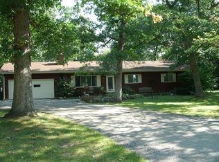 8933 Pheasant Run, Burlington, WI 53105