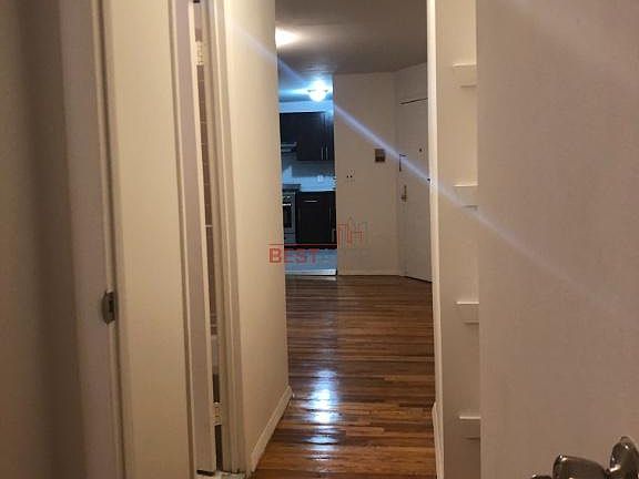 4th image of 223 W 105th St APT 3RE