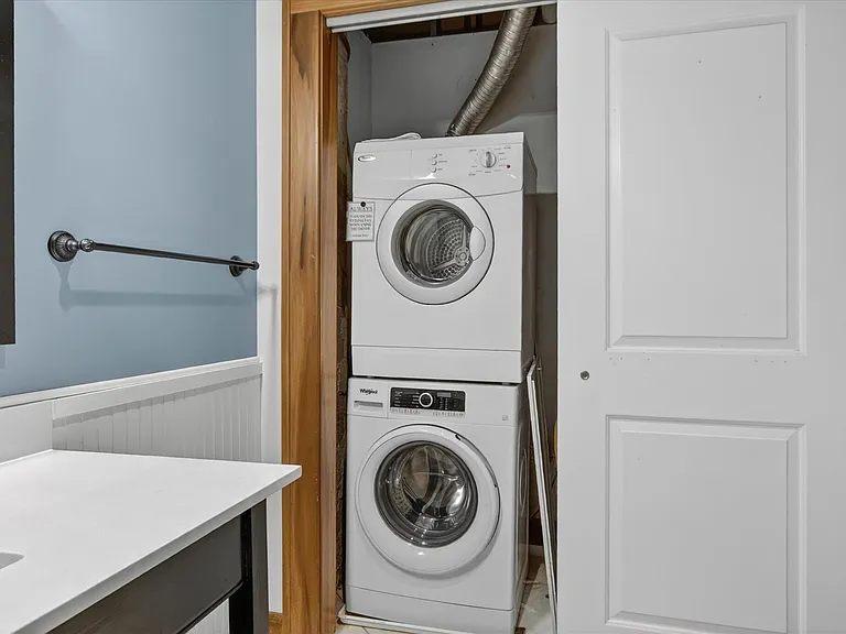78 Watson St #8 — Photo 9