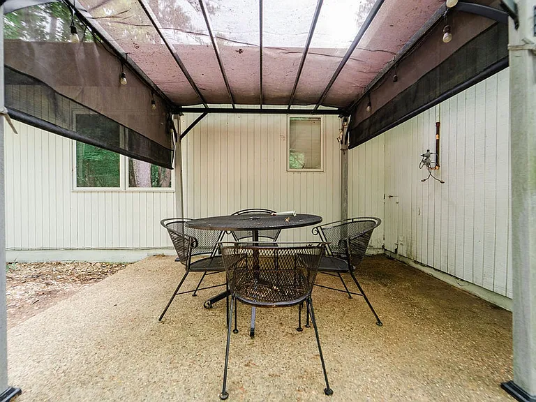 4 Huesca Ln — Photo 29