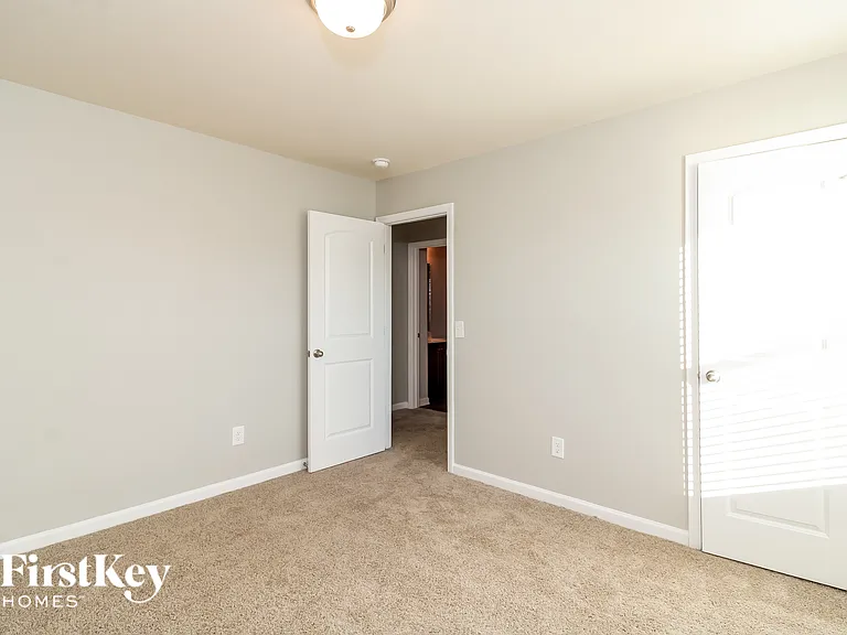 151 Bedrock Ct — Photo 10