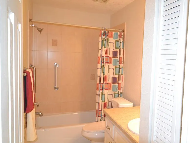 605 Lennox Rd W — Photo 18