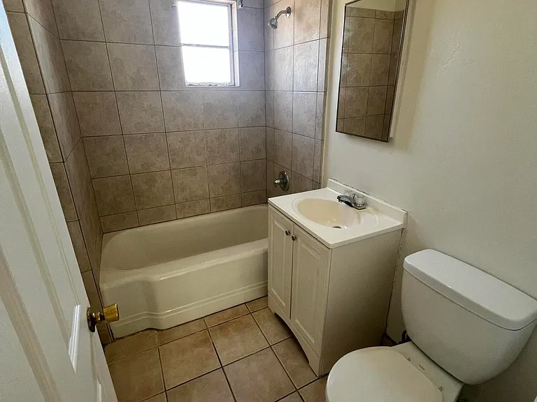 1626 W McDowell Rd #1 — Photo 10