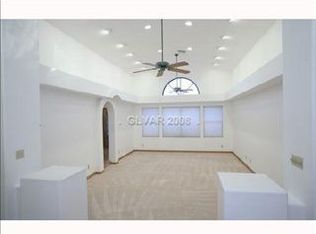 415 Lisbon St, Henderson, NV 89015