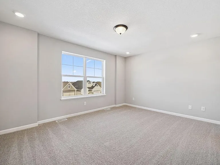 6770 Wildflower Way — Photo 9