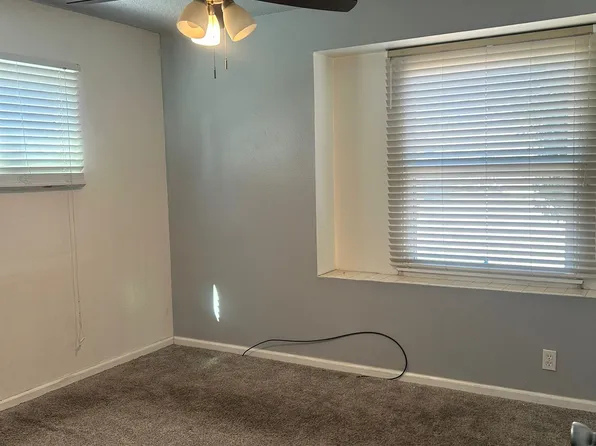 (undisclosed Address), Lakewood, CA 90715