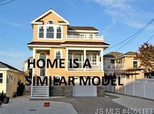 235 W 18th St, Ship Bottom, NJ 08008