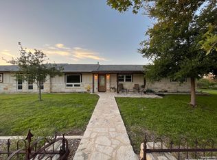 667 Fm 480, Center Point, TX 78010