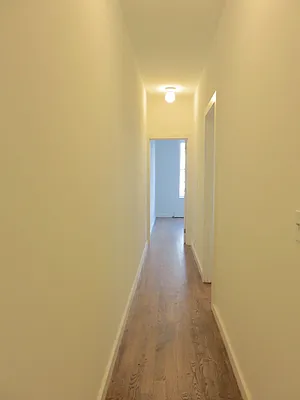 Rented by Space Real Estate | media 18