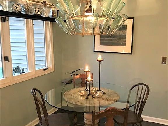 5th image of 3866 Retreat Dr