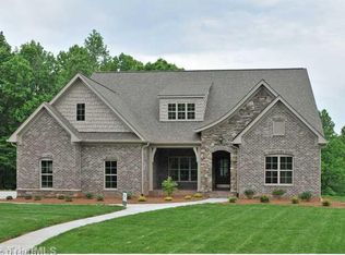 2460 Wellsburg Rd, Clemmons, NC 27012