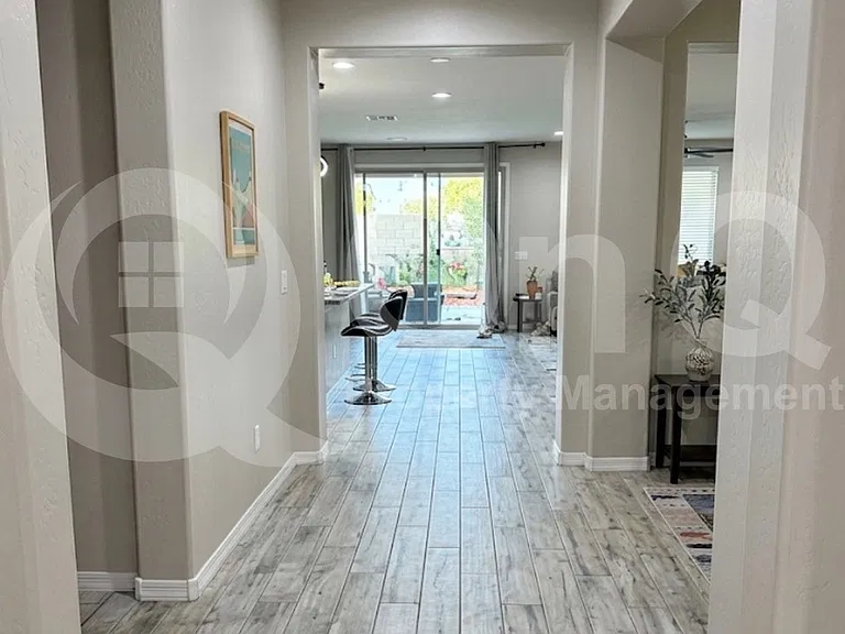 22629 N 122nd Ln — Photo 4