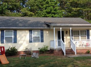 406 Rosemary Ln, Fountain Inn, SC 29644