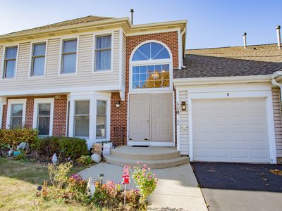 110 Red Fox Ln UNIT B, Elk Grove Village, IL, 60007