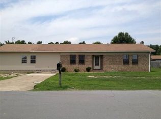 330 Camie Dr, Walnut Ridge, AR 72476