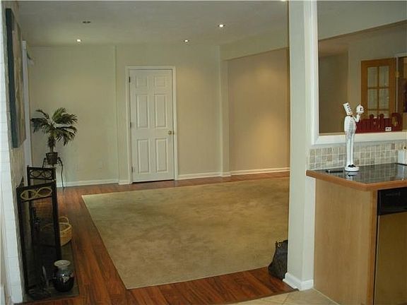 View of Family Room from kicthen