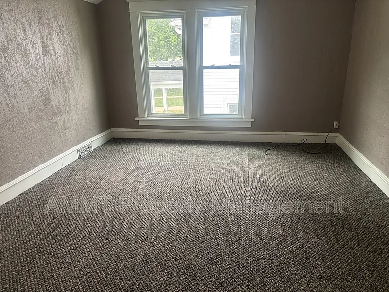 1 bed, 1.0 bath, $795 — Photo 3