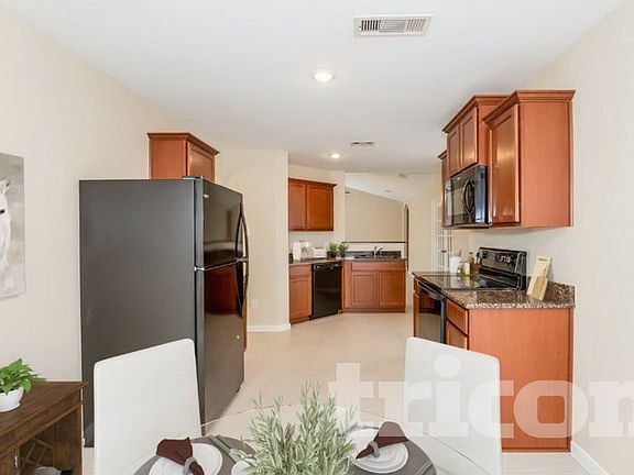 4th image of 437 Palomino Stand Dr