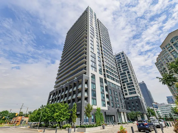 30 Samuel Wood Way #2009, Toronto, ON M9B 0C9