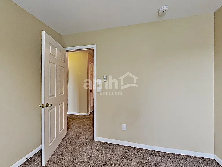 2251 Monthemer Cv — Photo 15